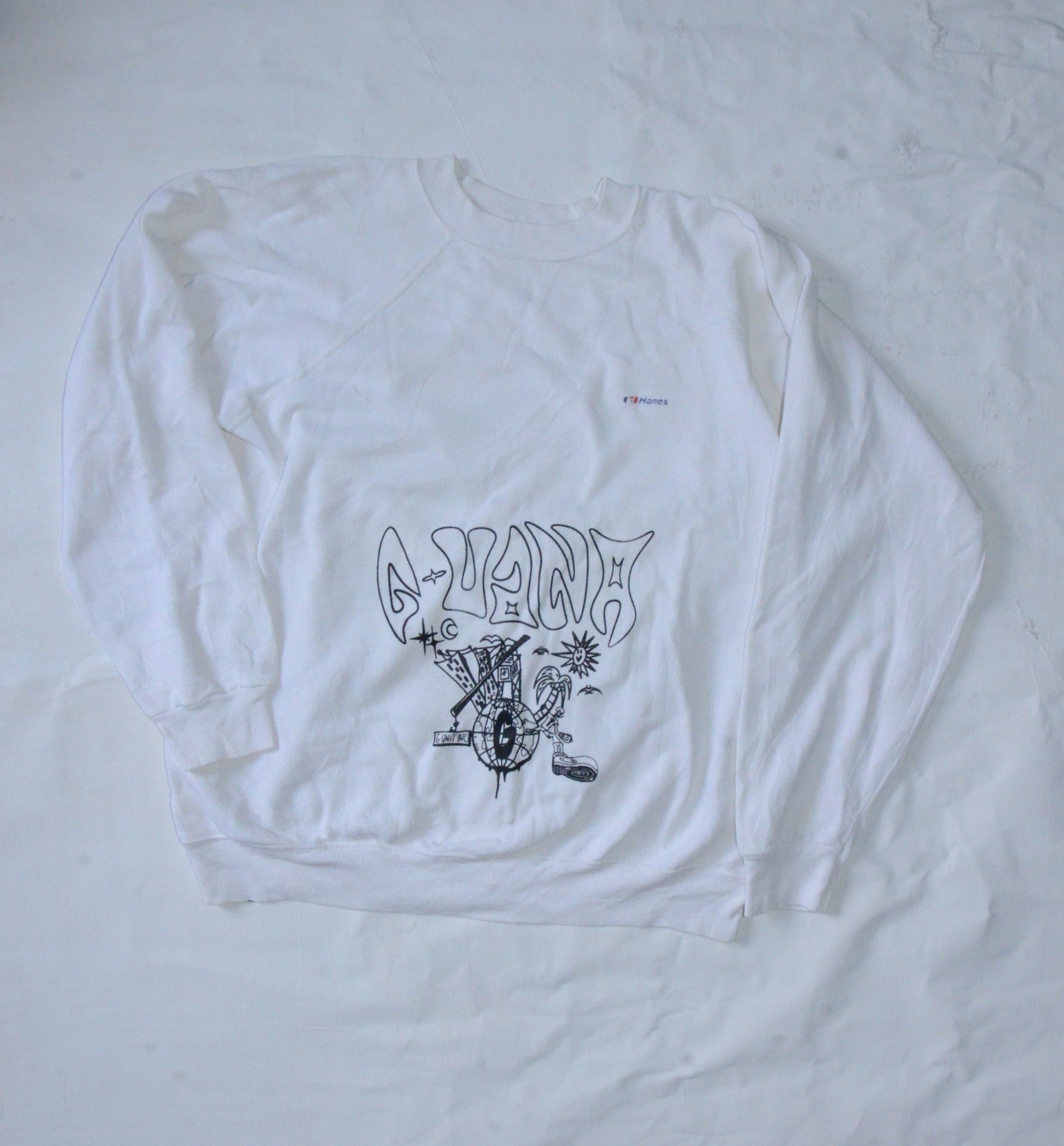 G.UANA White 23 Screenprint Sweater